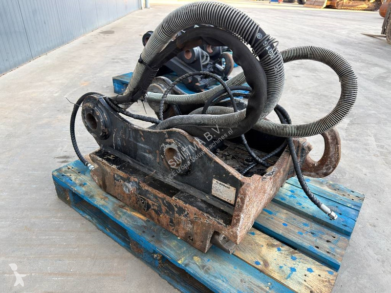 Vybavenie stavebného stroja Oilquick OQ70/55 -...