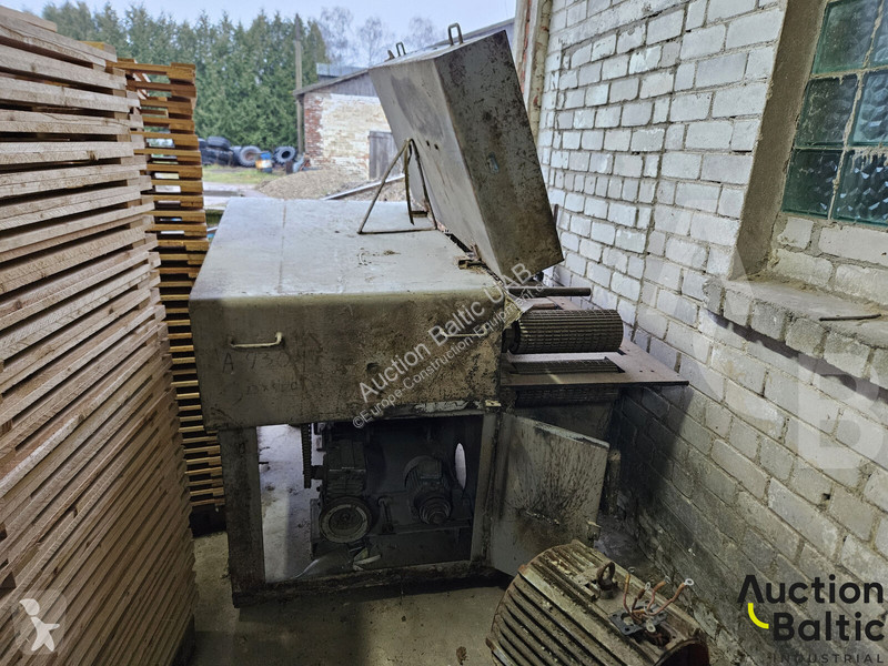 Vybavenie stavebného stroja  machine