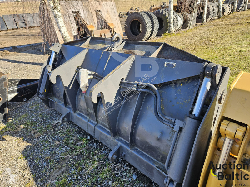 Équipements TP  bucket