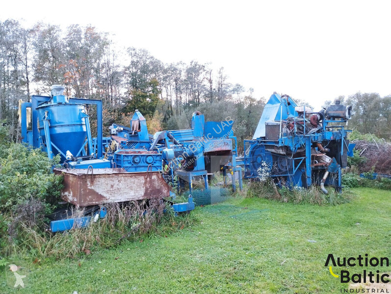 Vybavenie stavebného stroja  recycling line