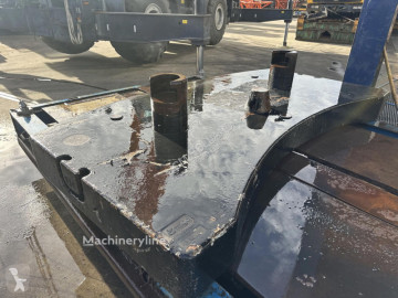 الثقل الموازن Liebherr