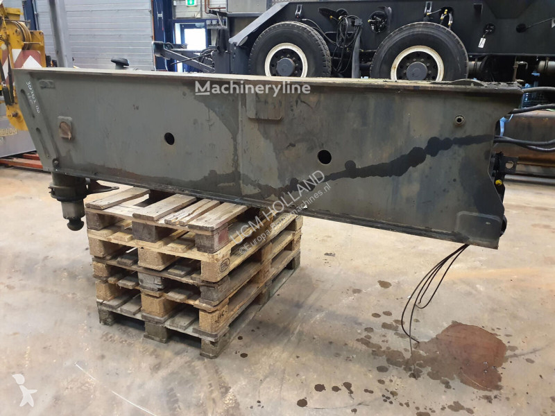 تجهيزات الأشغال العمومية Liebherr