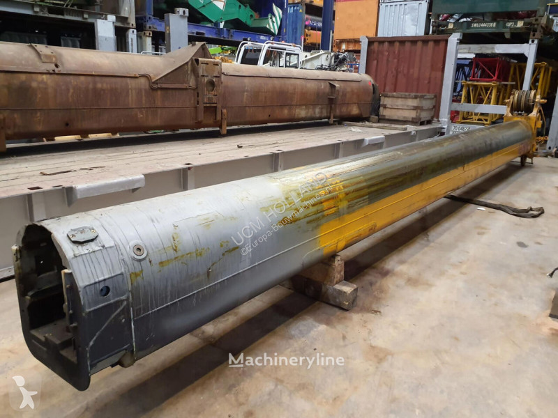 تجهيزات الأشغال العمومية Liebherr