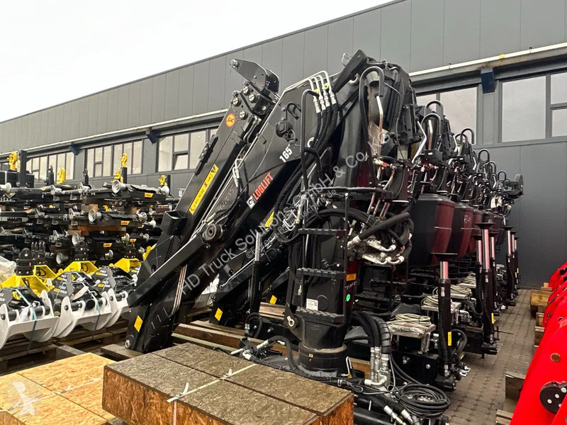 تجهيزات الآليات الثقيلة Loglift Hiab LogLift...