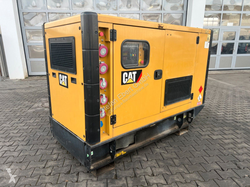 Stavebný stroj Caterpillar DE65E3 /...