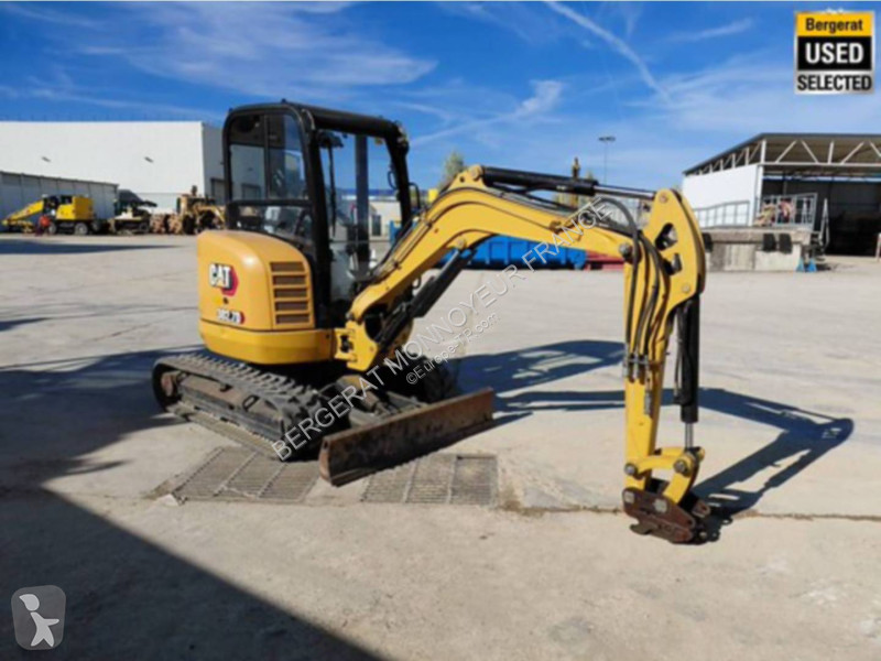 Équipements TP Caterpillar 302.7D CR