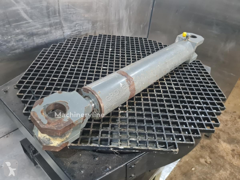Vybavenie stavebného stroja Liebherr Cylinder