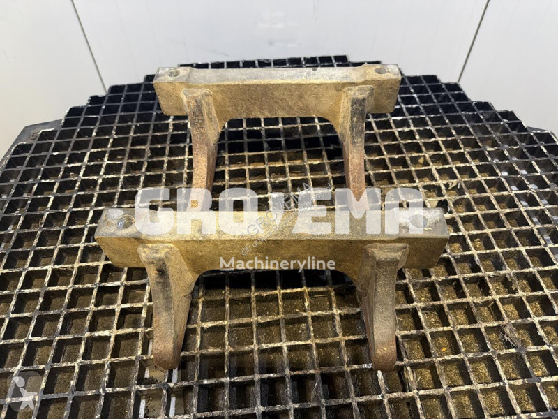 Vybavenie stavebného stroja Liebherr Chain Guide