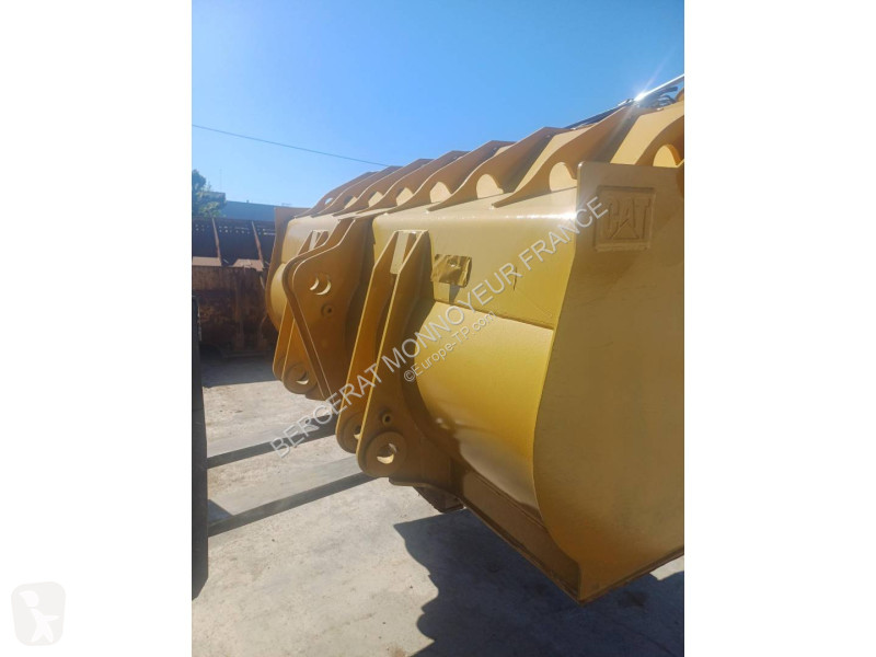 تجهيزات الأشغال العمومية Caterpillar GODET/963/