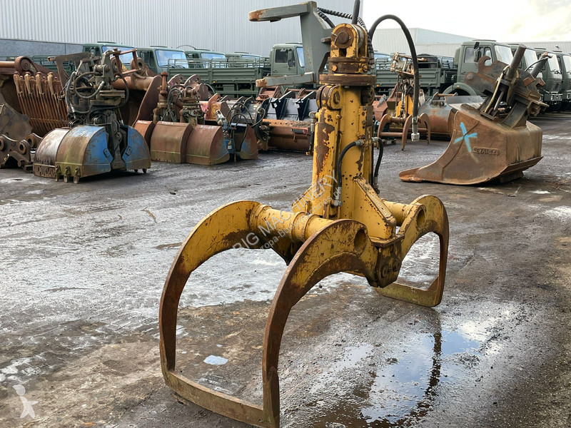 Vybavenie stavebného stroja  Tree grapple