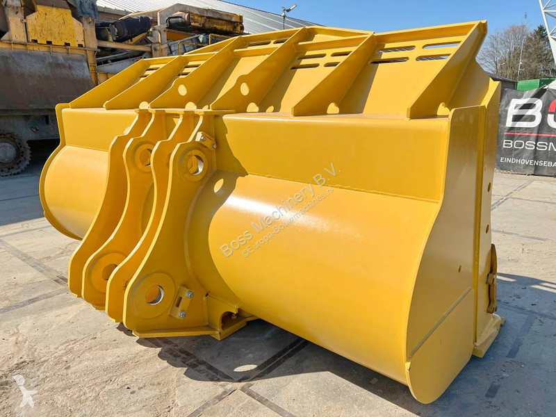 Vybavenie stavebného stroja Caterpillar 988H...