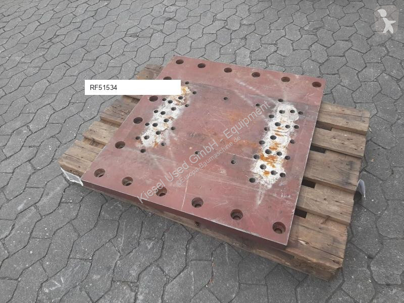 Vybavenie stavebného stroja  Multavex...