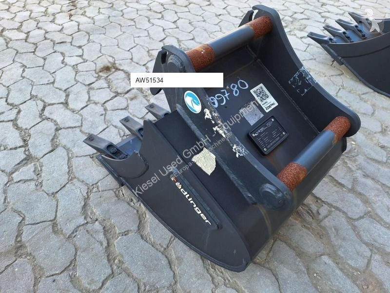 Vybavenie stavebného stroja Rädlinger KTL03-500
