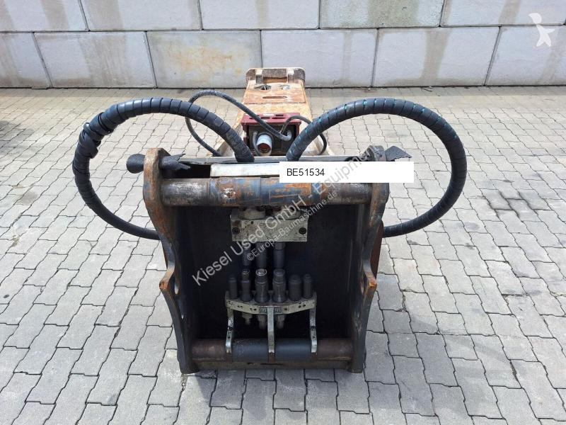 Vybavenie stavebného stroja  Inan Makina MTB265