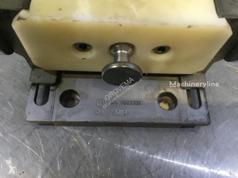 Vybavenie stavebného stroja Liebherr Coupler
