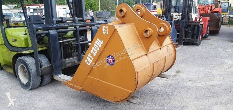 Stavební vybavení Caterpillar
