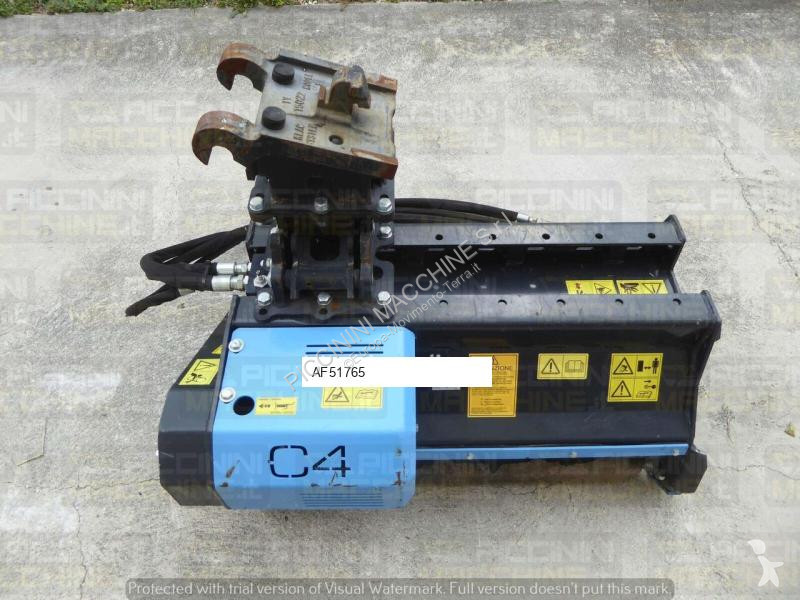 Echipamente pentru construcţii  C90