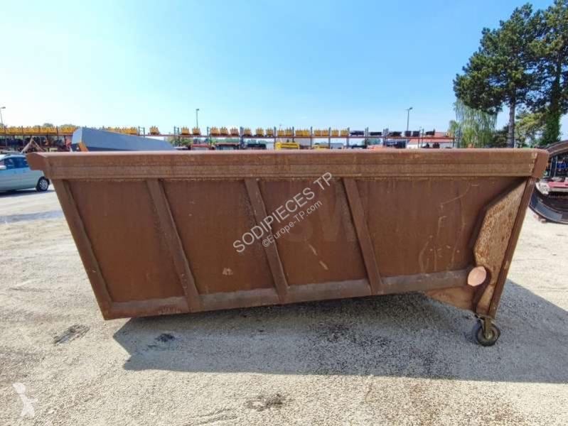 Vybavenie stavebného stroja   BENNE POUSSOIR 10 T