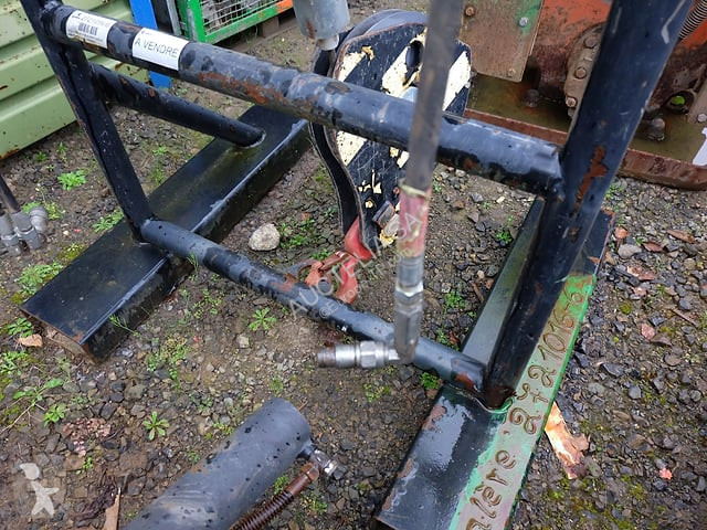 Equipamiento de manutención Manitou Treuil 5T