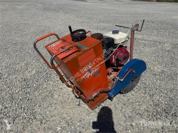Equipamiento obras de carretera