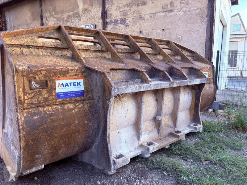 Caterpillar  988H machinery equipment
