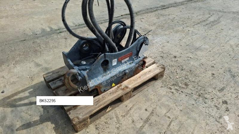 Oilquick  machinery equipment