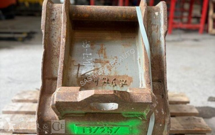 Equipamientos maquinaria OP  godet de tranchee