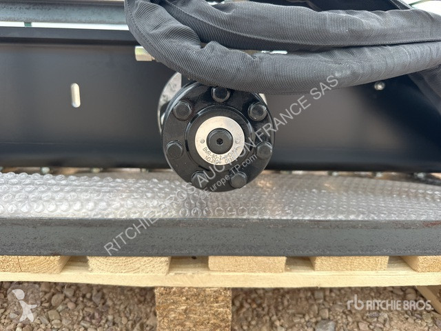 Equipamentos de obras   HHE180P