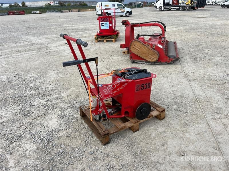 Bygg-anläggningsutrustningar  Midas S30 Sealer