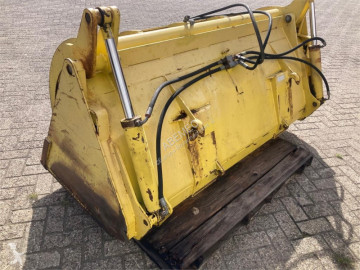 Équipements TP Stoll Pelikaanbak 2m
