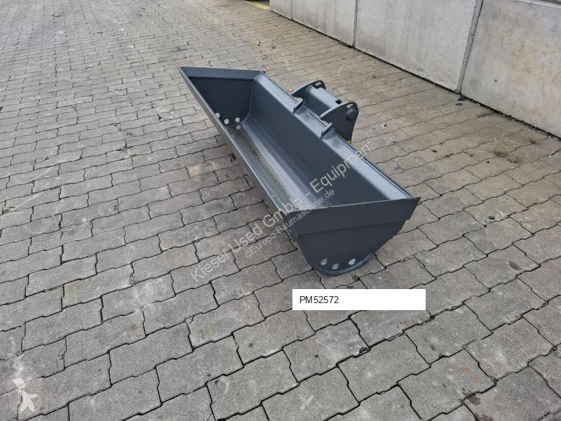 Équipements TP Kinshofer . Grabenräumlöffel...