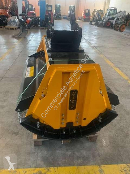 تجهيزات الأشغال العمومية  T13 FS130 REV