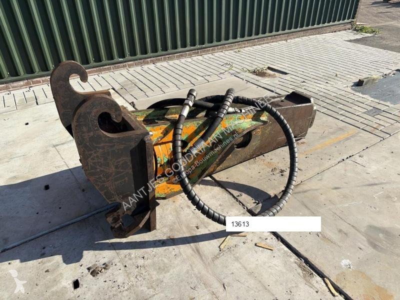 Aanbouwstukken voor bouwmachines  Cw 30
