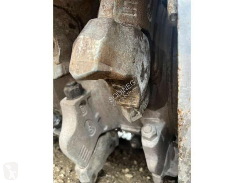 تجهيزات الأشغال العمومية Prinoth  FORESTIER...