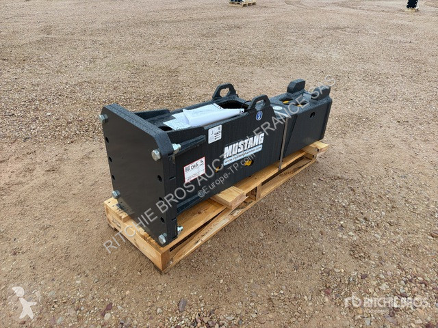 تجهيزات الأشغال العمومية Mustang  HM600