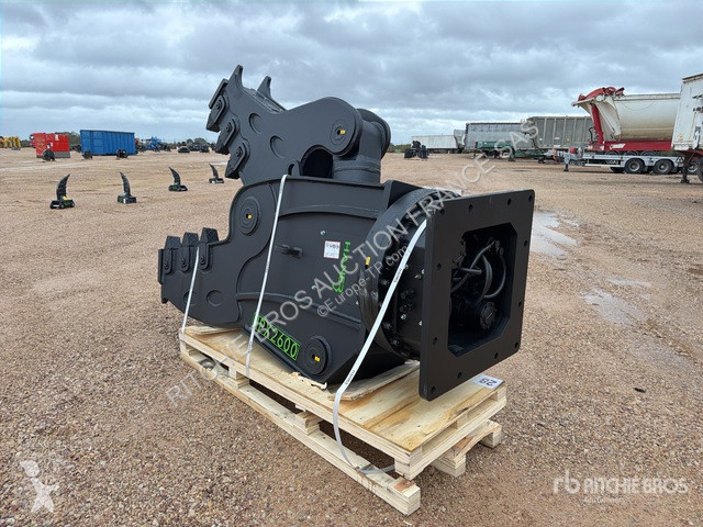 تجهيزات الأشغال العمومية Haener  HPX2600A