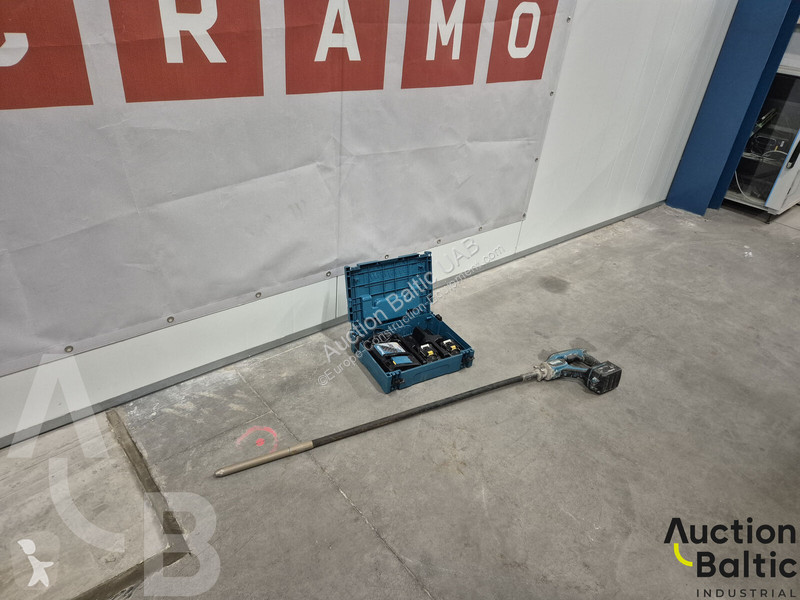 Строително оборудване Makita DVR 450
