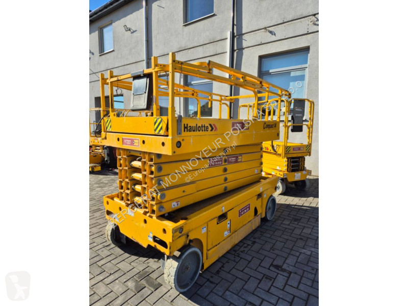 تجهيزات الأشغال العمومية Haulotte COMPACT 14