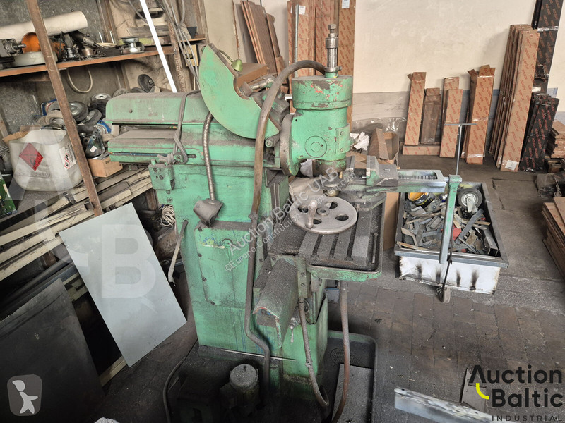 Aanbouwstukken voor bouwmachines  milling machine