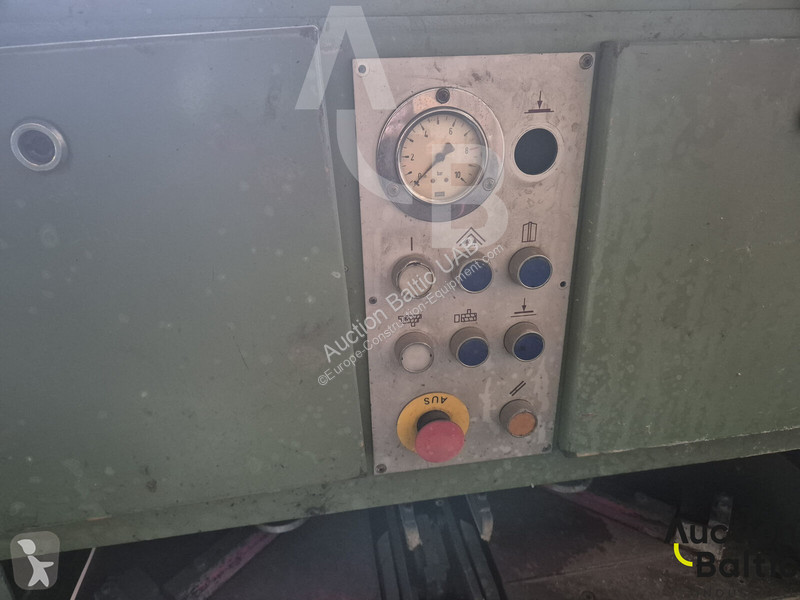 Aanbouwstukken voor bouwmachines  SV-400