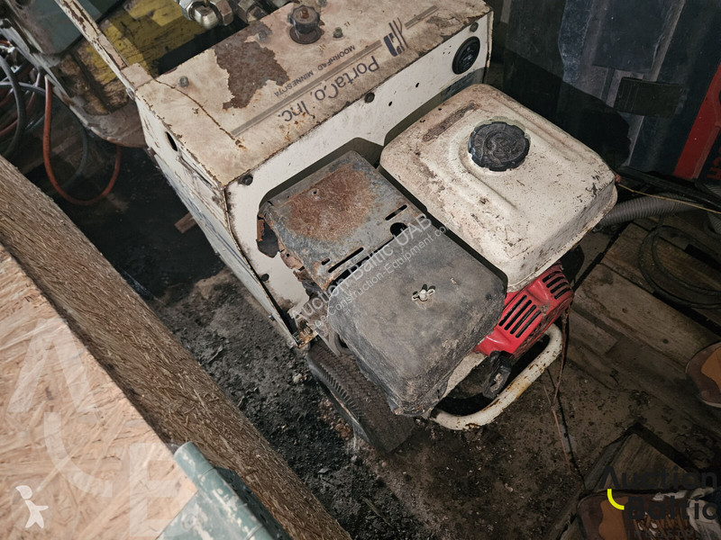 Aanbouwstukken voor bouwmachines  TL4140TAH