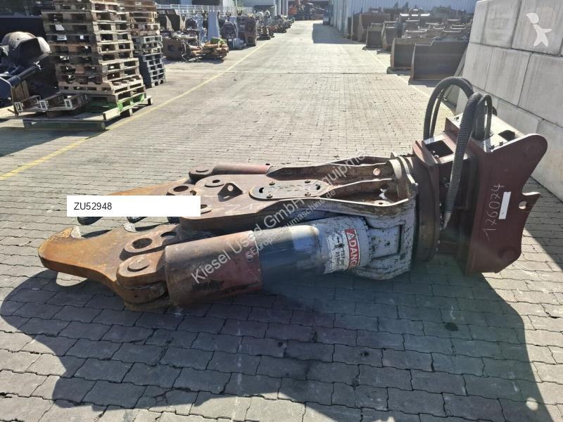 Equipamentos de obras Demarec DCC40-A