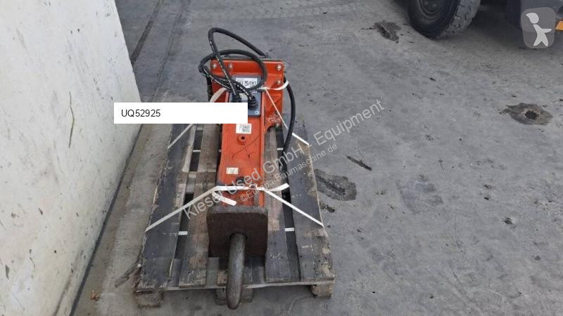 Equipamentos de obras Rammer R04P