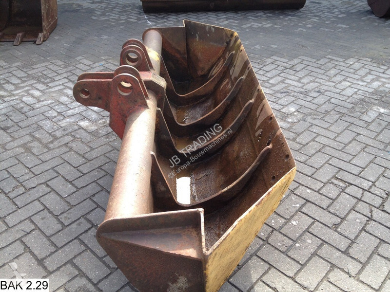 Vybavenie stavebného stroja  Ditch bucket