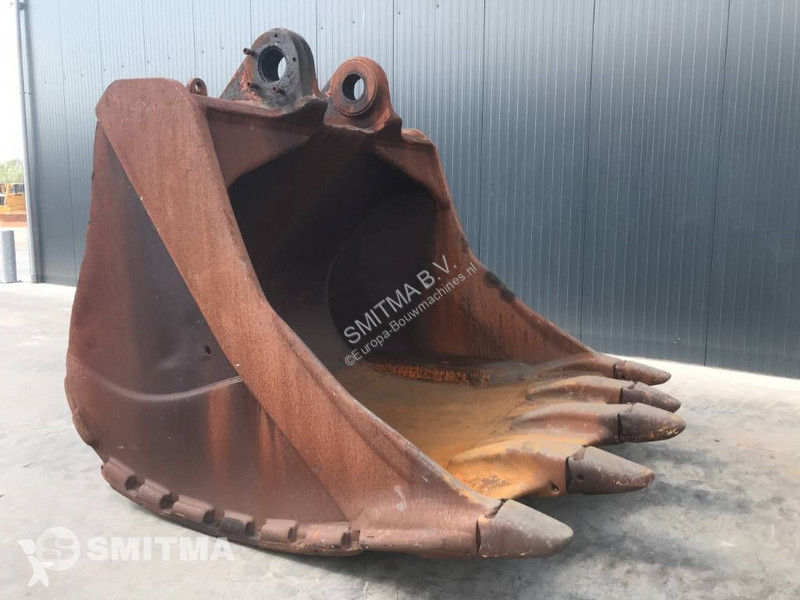 Aanbouwstukken voor bouwmachines Caterpillar...