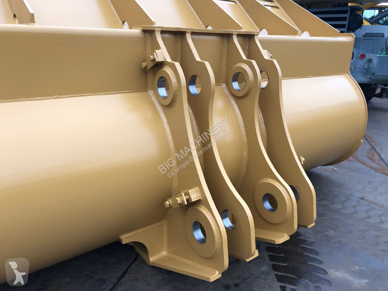 Aanbouwstukken voor bouwmachines Caterpillar HD...