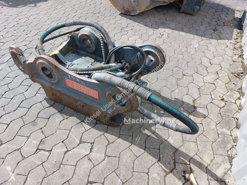 Equipamientos maquinaria OP Oilquick Attache...