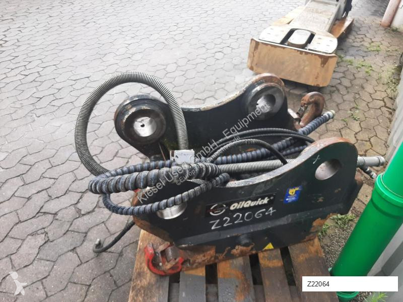 Equipamientos maquinaria OP Oilquick Attache...