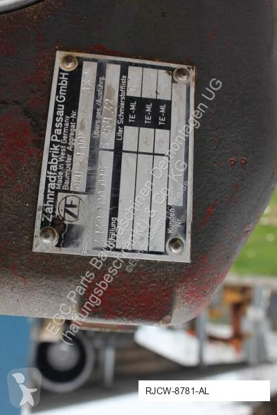 Aanbouwstukken voor bouwmachines ZF Boîte de...