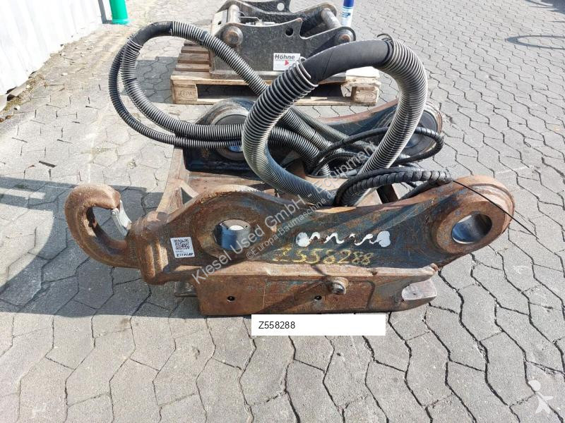 Stavební vybavení Oilquick Attache rapide...